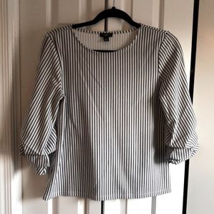 Ann Taylor Women’s Blouse Size Medium Petite White & Black Striped 3/4 sleeves